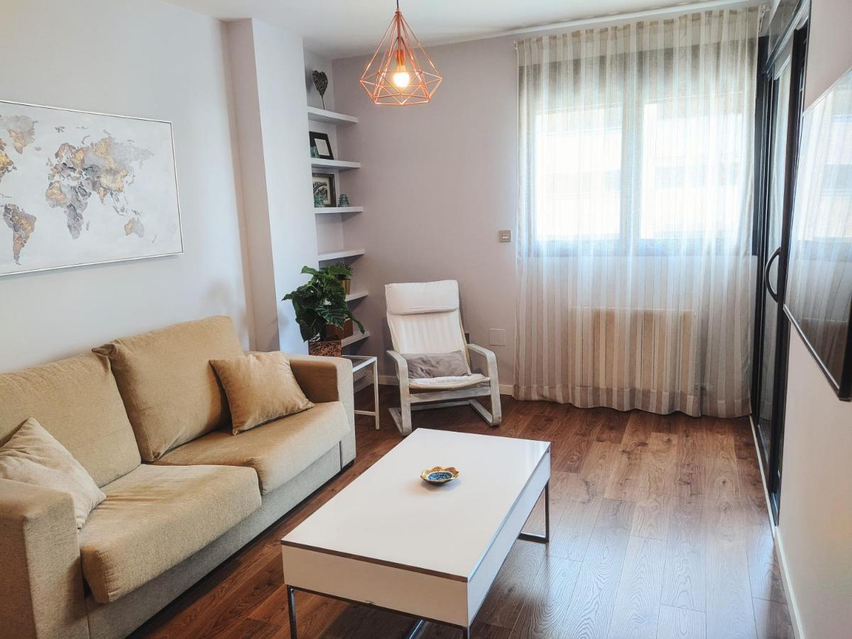 Apartamento Dlux Granadaアパートメント エクステリア 写真