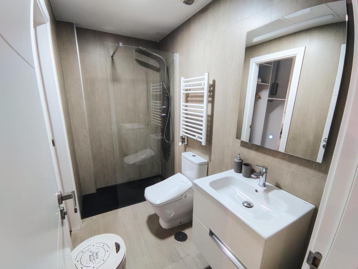 Apartamento Dlux Granadaアパートメント エクステリア 写真