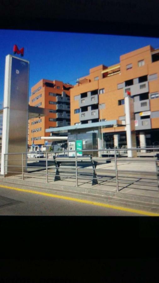 Apartamento Dlux Granadaアパートメント エクステリア 写真